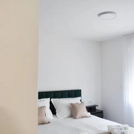 Worldwide سبليت